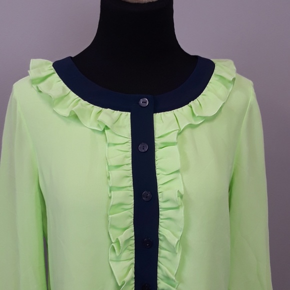 Linea Louis Dell’Olio green ruffled blouse top - Picture 3 of 6